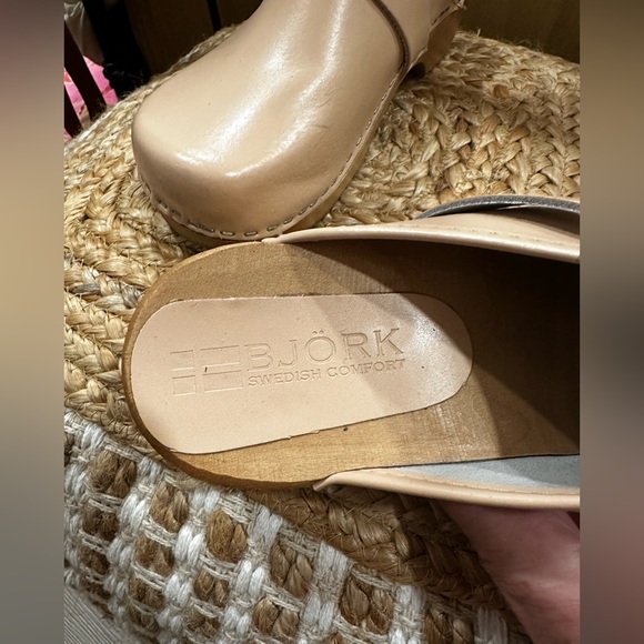 Nude Swedish Clogs - Picture 16 of 16